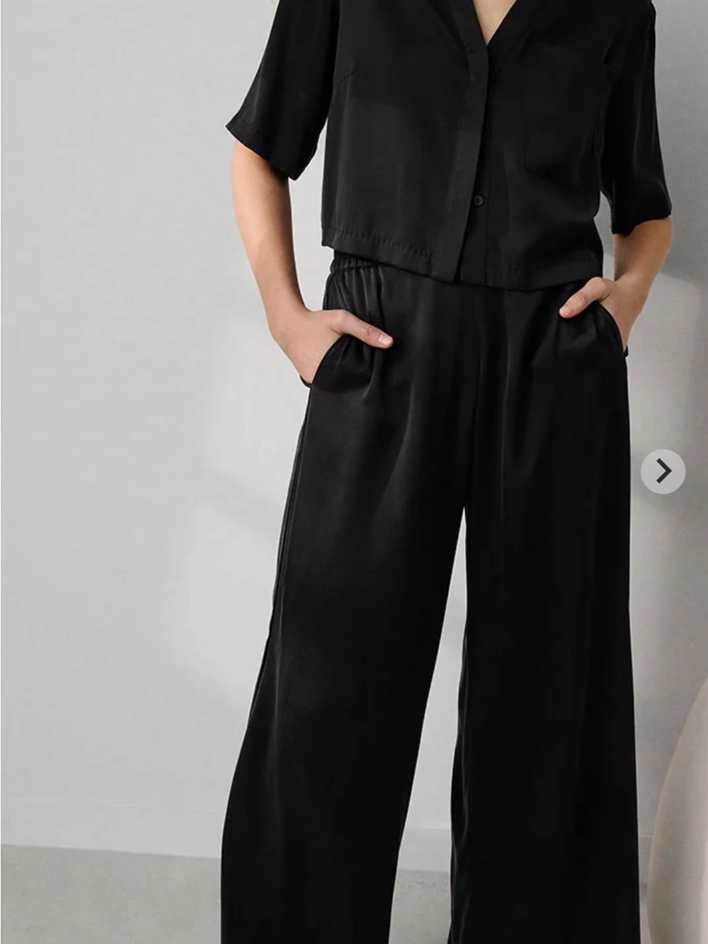 Lunya Full Set Size Small - Black Wide-Leg Satin Lounge Pants and Cropped Shirt